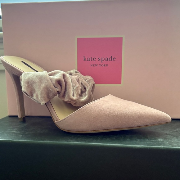 kate spade Shoes - Kate Spade Blush Velvet Heels